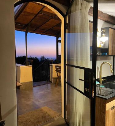 Gilon Apartment | תניא