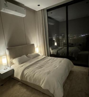 Dammam Apartment | استديو فندقي مع بلكونه في موقع استراتيجي
