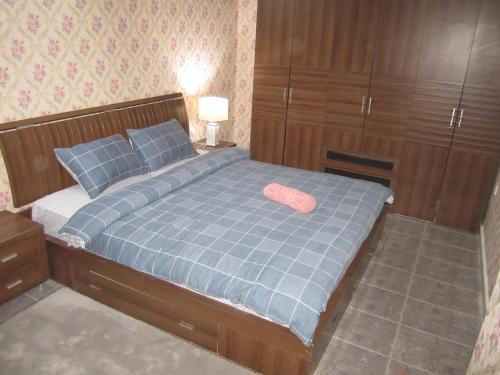 Al Hili Apartment | العين الهيلي مصباح ب 6