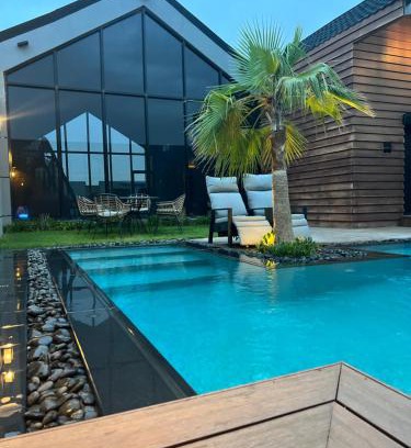 Buraydah Ski Chalet | شاليه كوتج