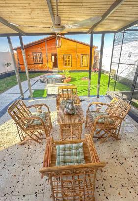 Tabuk Ski Chalet | كوخ سترين