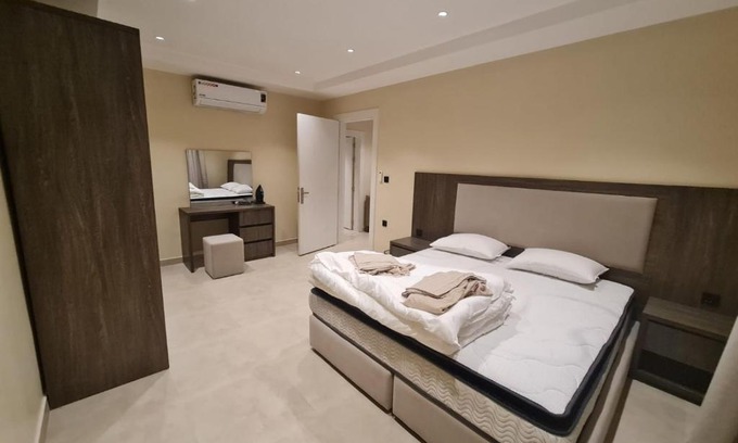 Al Malaz Apartment | نزل دفلي