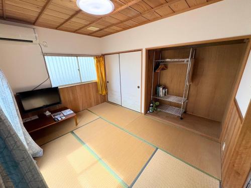 Kikai Island House | まるまる一棟貸しのプライベート空間-バナナハウスホテル-駐車場付き