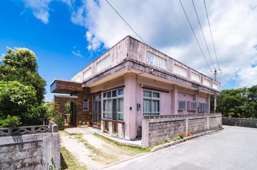 Gima Apartment | サフラン