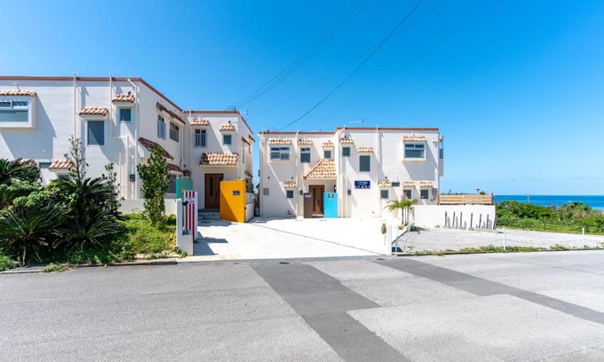 Motobu House | ザ・ヴィラス待遠屋