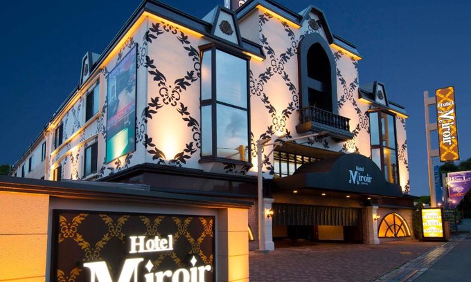 Hirakata Hotel | ホテル ミロワール