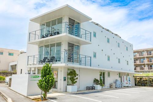 Taira Apartment | 小さなお部屋 フクギStyle