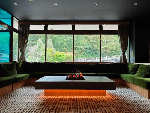 Kamikawa Hotel | 層雲峡温泉 ホテル雲井