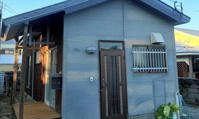 Kikai Island House | 昭和レトロな貸切平屋・赤連バナナハウス(喜界町)