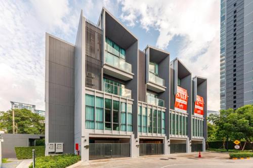 Rama 9 Villa | 曼谷豪华IDEORama9联排别墅