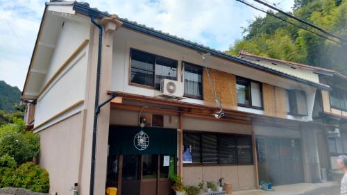 Gero House | 民泊 菅田 金物屋のおばあちゃんち 下呂市金山町菅田