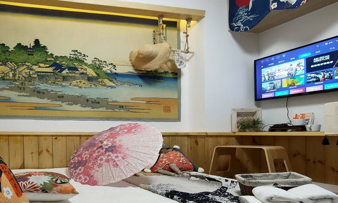 Huaihai Road Commercial Area Apartment | 近常熟路地铁站300米|静安寺商圈