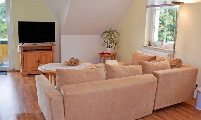 Zirkow Apartment | 01 Ferienappartement zur Granitz with balcony - Ferienwohnungen zur Granitz mit