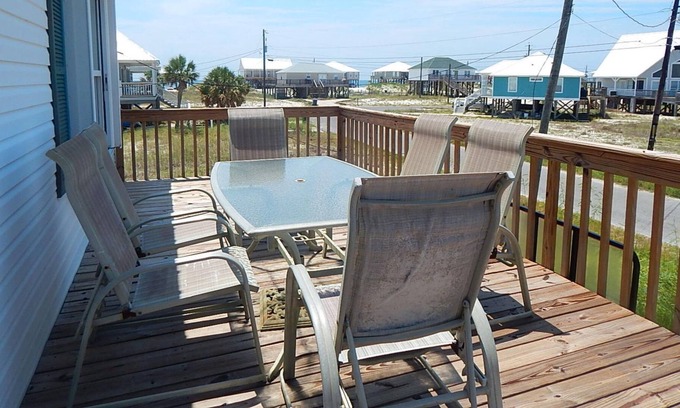 Silver Cay House | 039 Two Views by ACP