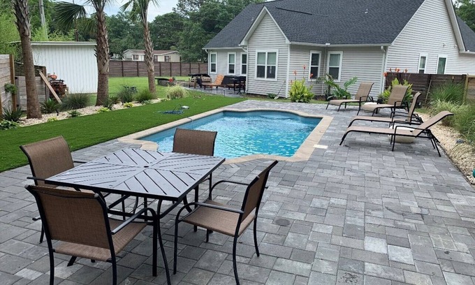 Myrtle Grove House | 1/2 Acre Fenced In Private Oasis