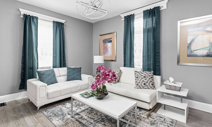 New Castle Apartment | 1 Bdr Apt in New Castle Perfect for Gen Con!