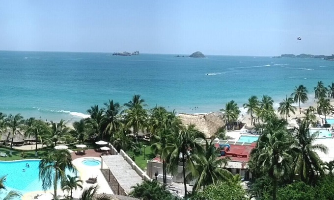 Ixtapa Condo | 1 Bdrm, Bay View Grand Residencial, Deluxe Ocean/Beach Front!