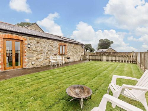 Launceston House | 1 Bed in Launceston BRLON