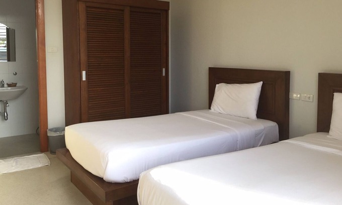 Kata Resort | 1 bed room with 2 single beds in Kata Beach B8