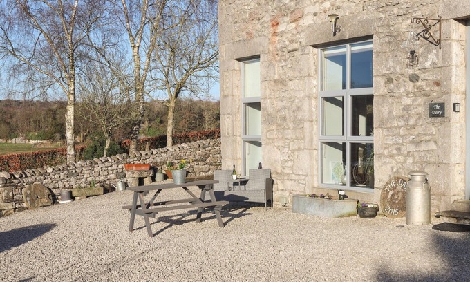 Meathop House | 1 bedroom accommodation in Arnside and Silverdale