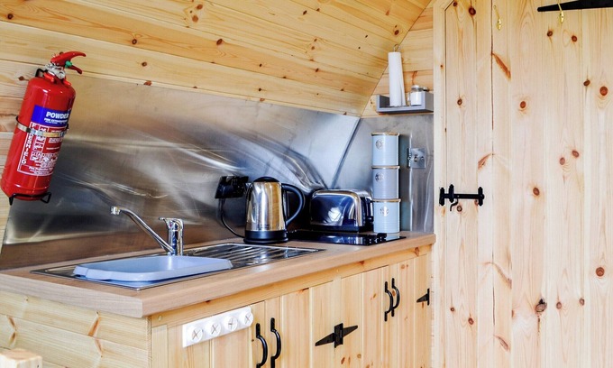 Tirabad Cottage | 1 bedroom accommodation in Llanbister, near Llandrindod Wells