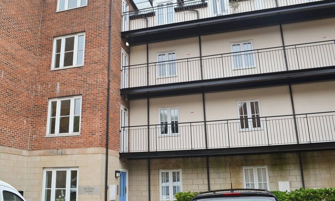 Whitby Cottage | 1 bedroom accommodation in Whitby