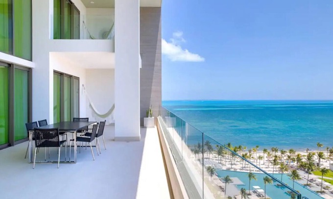 Puerto Juarez Resort | 1 bedroom available at Garza Blanca Cancun 4 Diamond beachfront paradise.