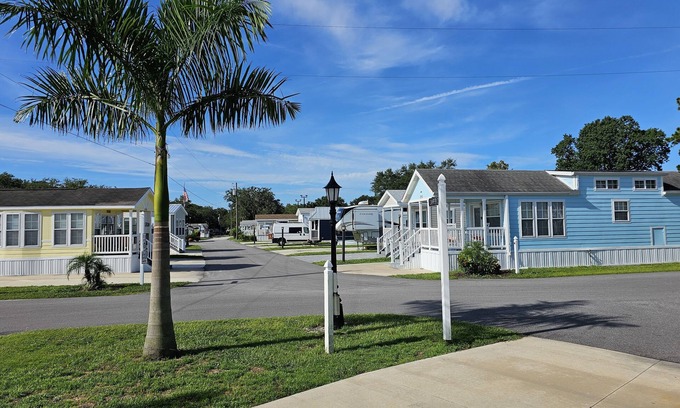 Kissimmee Resort | 1-Bedroom House 5 Star in Disney Area Mill Creek Resort 2734