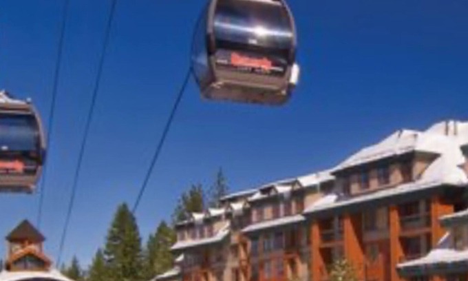 South Lake Tahoe Resort | 1 bedroom villa with sofa sleeper, in delightful South Lake Tahoe, next to lift