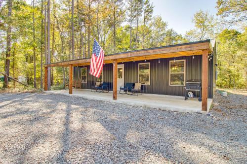 Higden House | 1 Mi to Greers Ferry Lake! Outdoor Adventure Base