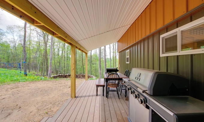 Blissfield Cabin | 1 Mi to Mohican River: Wooded Retreat w/Trails!