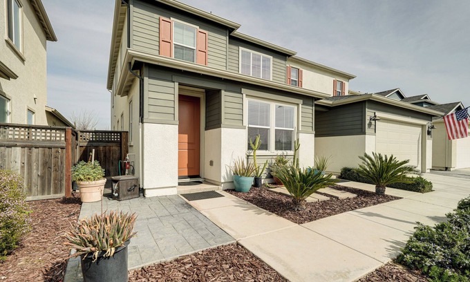 Lathrop Apartment | 1 Mi to San Joaquin River: Studio w/Pool Access