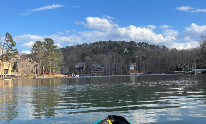 Waleska Cottage | 1 Min Walk to Lake Life Golf Pool Hike Kayak Fire Pit Tennis Swim Lakepoint BBQ