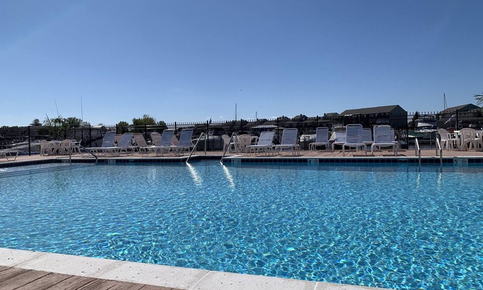 Gypsum Condo | 1 of 4 Waterfront Rental Units - Clean, Safe & Small Complex Sleeps 8-32