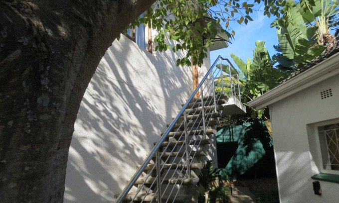 Grahamstown Hotel | 1 on Ross