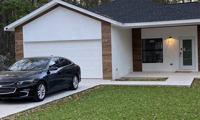 Dunnellon Apartment | #1 World Equestrian Rooms nearby. Rooms in Dunnellon, Florida