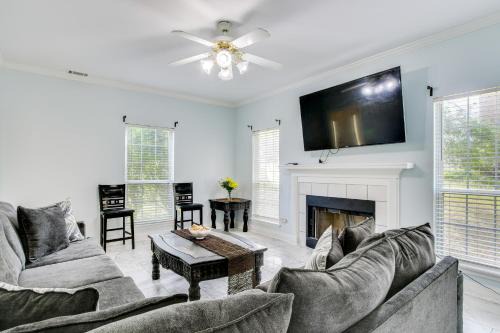 Martinez House | 10 Mi to Augusta Georgia Family Home with Yard