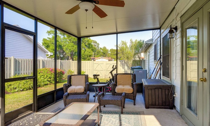 Ocoee House | 10 Mi to Universal Orlando: Home w/Screened Porch