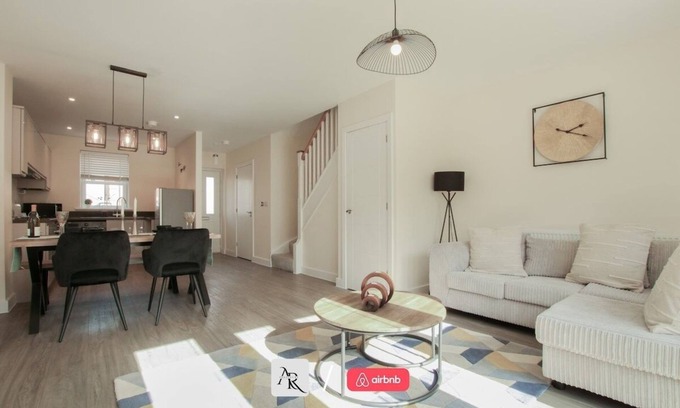 Colchester House | 10%OFF|LastMin|Family|Leisure|Parking|Sleeps5|WiFi