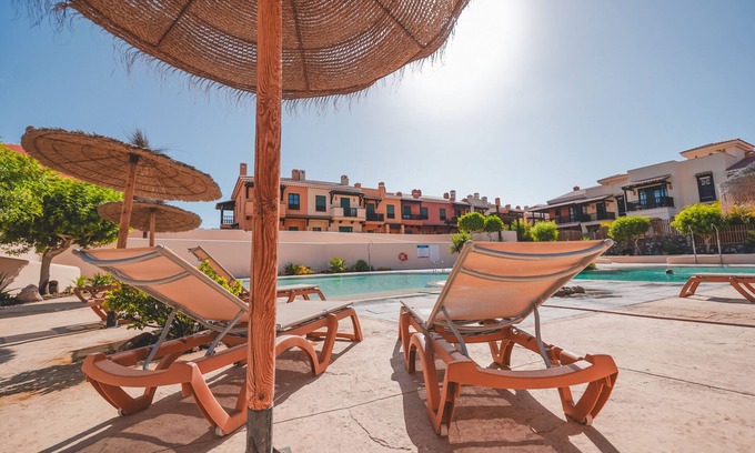 Los Abrigos House | 100 meters from the beach! Beautiful Mexican Style Villa with Pool