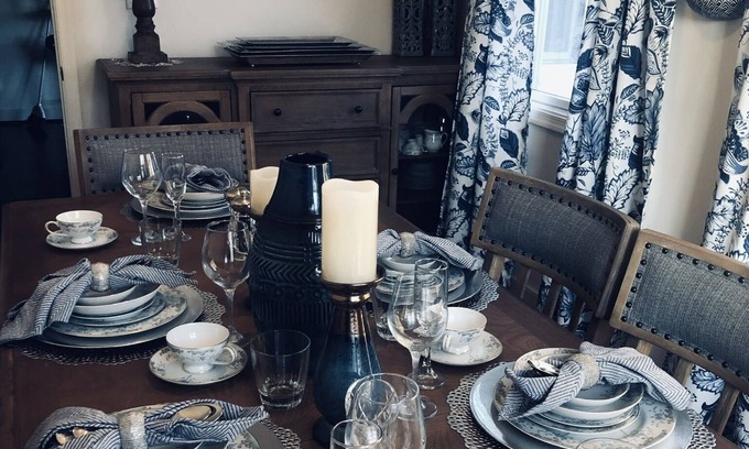 Parkville House | 100% SMOKE FREE BED & BREAKFAST HOT BREAKFAST INCLUDED!