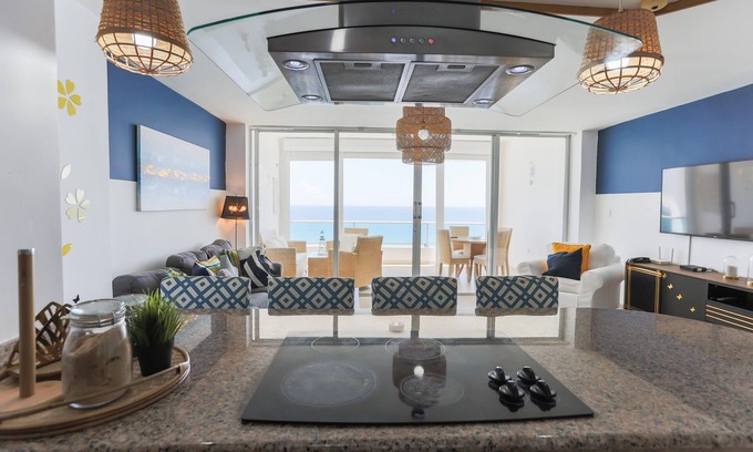 Villas Del Mar Apartment | 10thFloor PanoView| Beachfront| Pool| FullKitchen