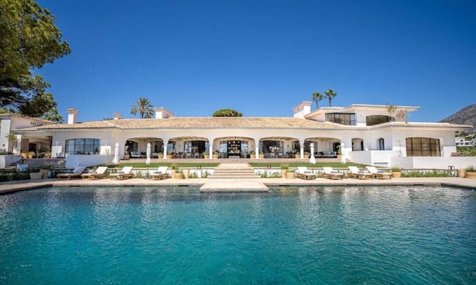 Marbella Villa | 11 bedroom villa on the Golden Mile, Marbella