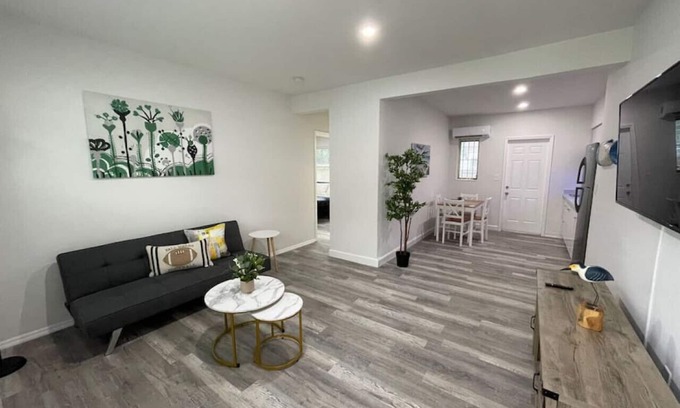 West Little Havana Apartment | 1117 Apt 3 · 1bed/1bath apt w/parking & patio great location !