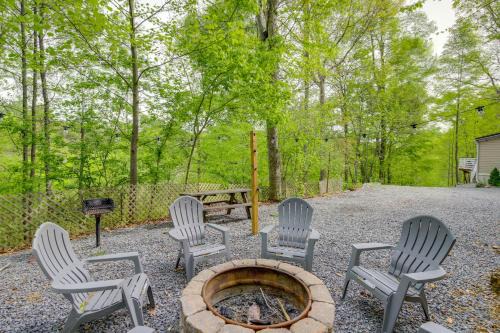 Sevierville House | 12 Mi to Dollywood Private Sevierville Cabin!