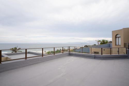 Umhlanga House | 145 Forest Drive - Umhlanga