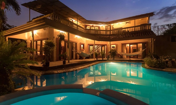 Jaco Villa | 🌴16 Bed Compound Oasis 🌴Downtown Jaco with Private Pool & Hot Tub