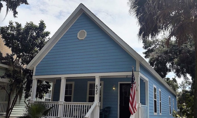 Port Royal House | 16th and Paradise - 2 Miles From Parris Island!