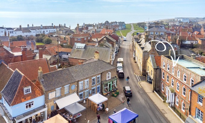 Southwold House | 17 Market Place, Southwold