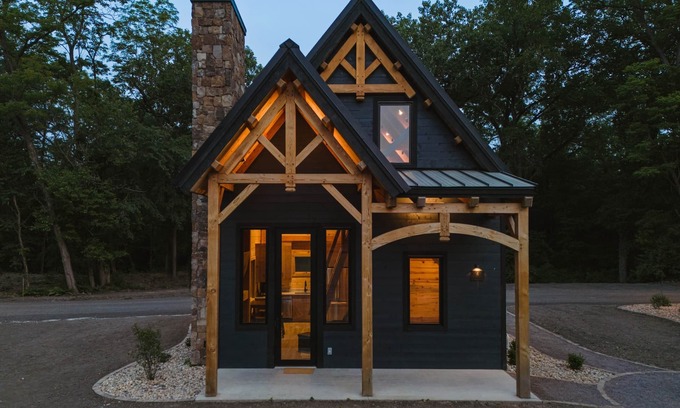 Laura House | #17 Wood Duck Way